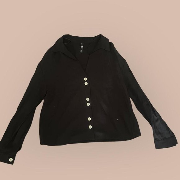 Classic Zara Blouse With White Buttons - Picture 1 of 4